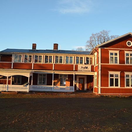 Husby Waerdshus Hotel Dala Husby Екстериор снимка