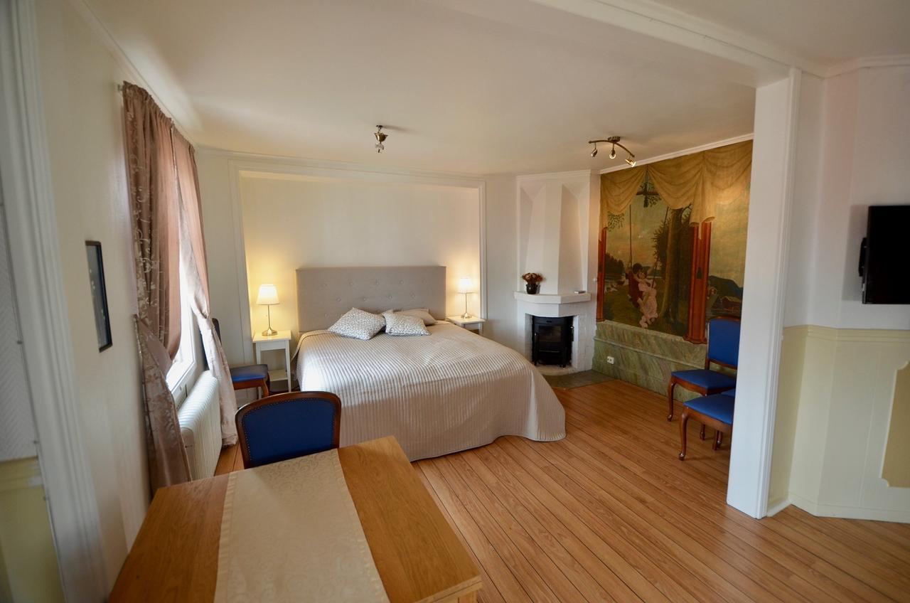 Husby Waerdshus Hotel Dala Husby Екстериор снимка